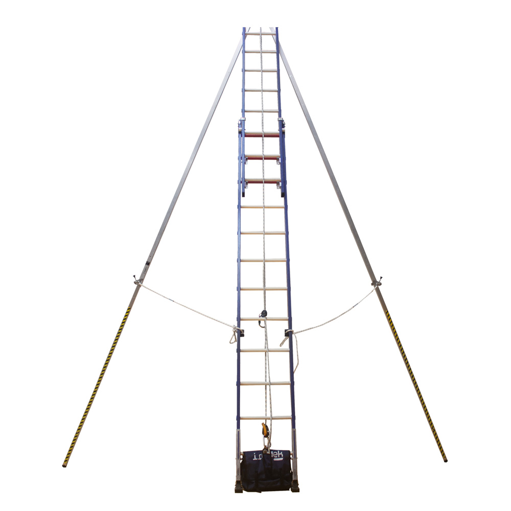 Scala telescopica in fibra di vetro con stabilizzatori